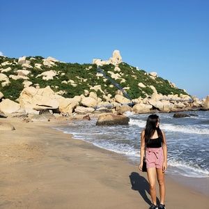 Meet your Posher, Lily